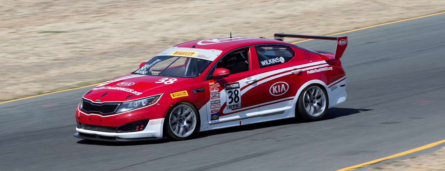 CHAMPIONSHIPS ON THE LINE FOR KIA RACING IN PIRELLI WORLD CHALLENGE SEASON FINALE AT MILLER MOTORSPORTS PARK