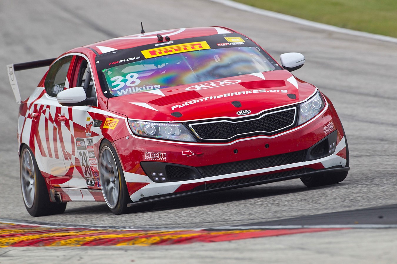 KIA RACING SCORES BACK-TO-BACK PODIUM FINISHES DURING ROUNDS NINE AND TEN OF THE PIRELLI WORLD CHALLENGE AT ROAD AMERICA