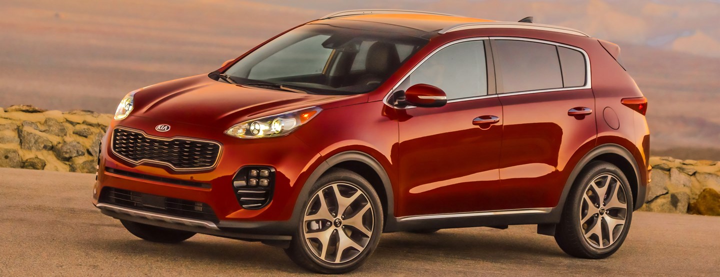 2017 SPORTAGE NAMED “BEST NEW COMPACT SUV” BY CARS.COM