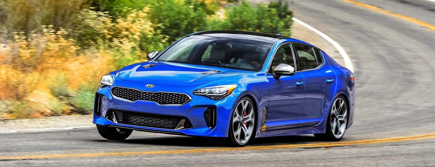 ALL-NEW 2018 KIA STINGER NAMED TO WARDS 10 BEST ENGINES LIST