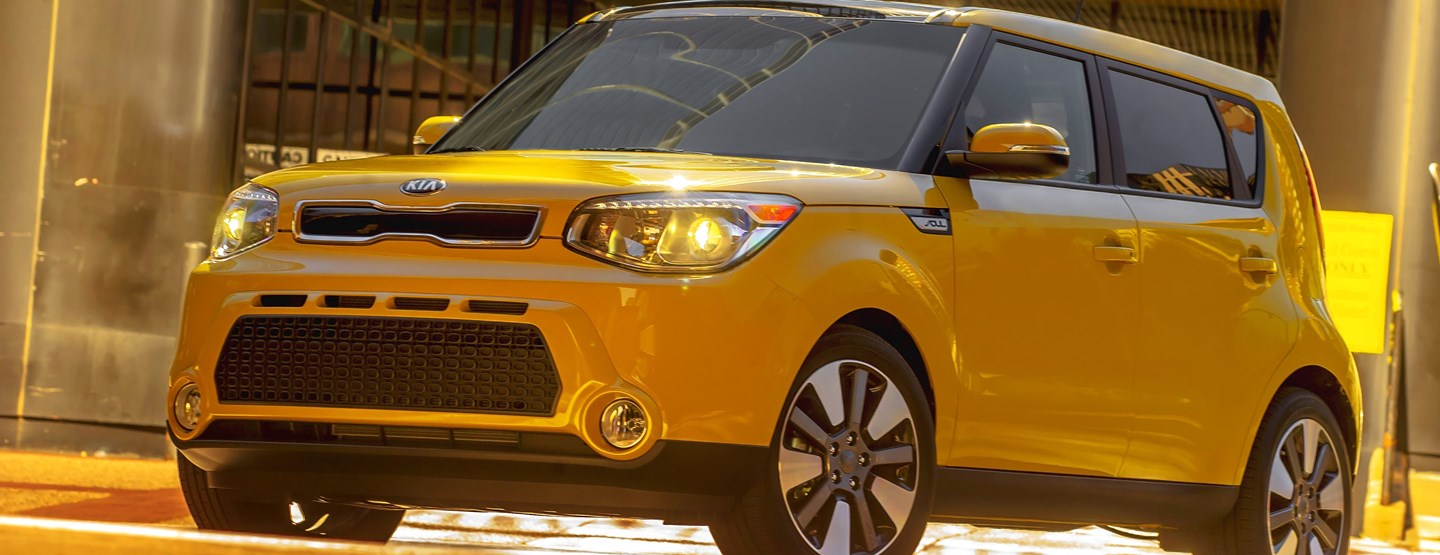 2015 KIA SOUL NAMED ONE OF THE 10 COOLEST CARS UNDER $18,000 BY KELLEY BLUE BOOK’S KBB.COM