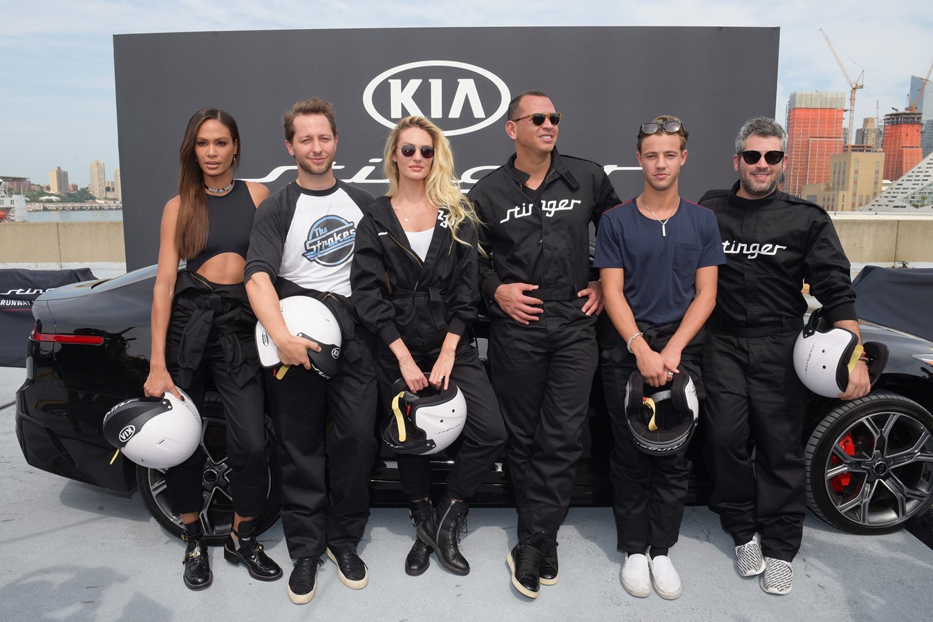 KIA MAKES THE ULTIMATE FASHION STATEMENT IN NEW YORK WITH STAR-STUDDED STINGER RUNWAY RACING CHALLENGE