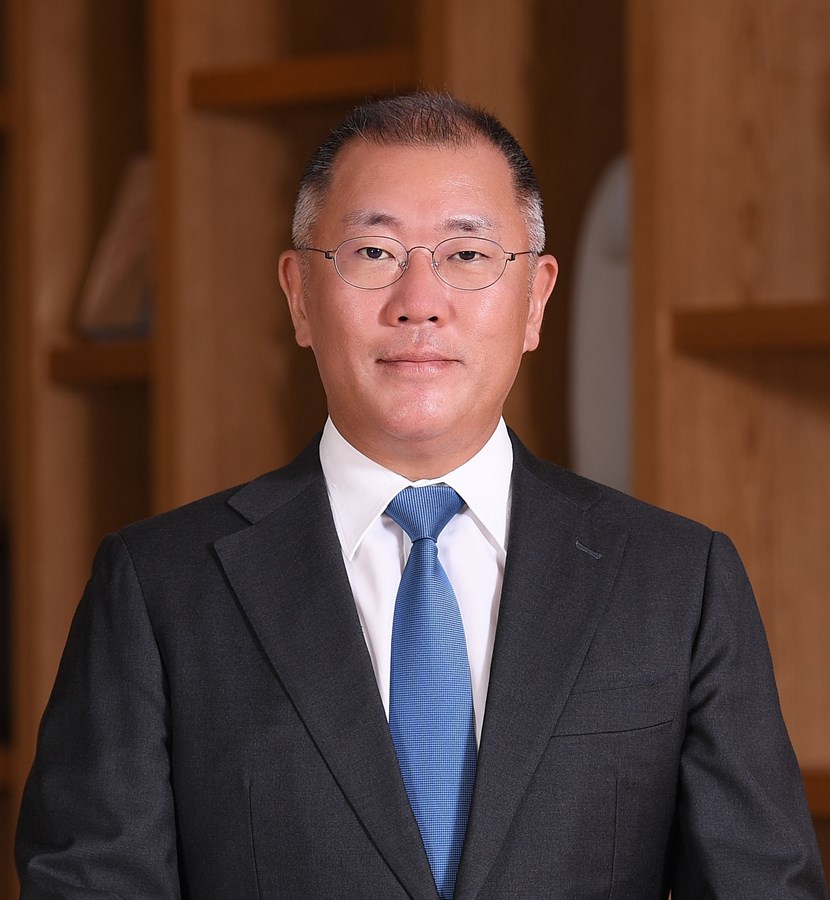 Euisun Chung Inaugurated as Chairman of Hyundai Motor Group, Opening a New Chapter in History