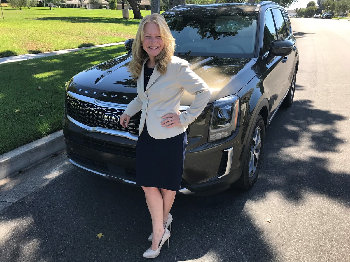 Kia’s Julie Kurcz Named to Automotive News’ List of 100 Leading Women in North American Auto Industry 