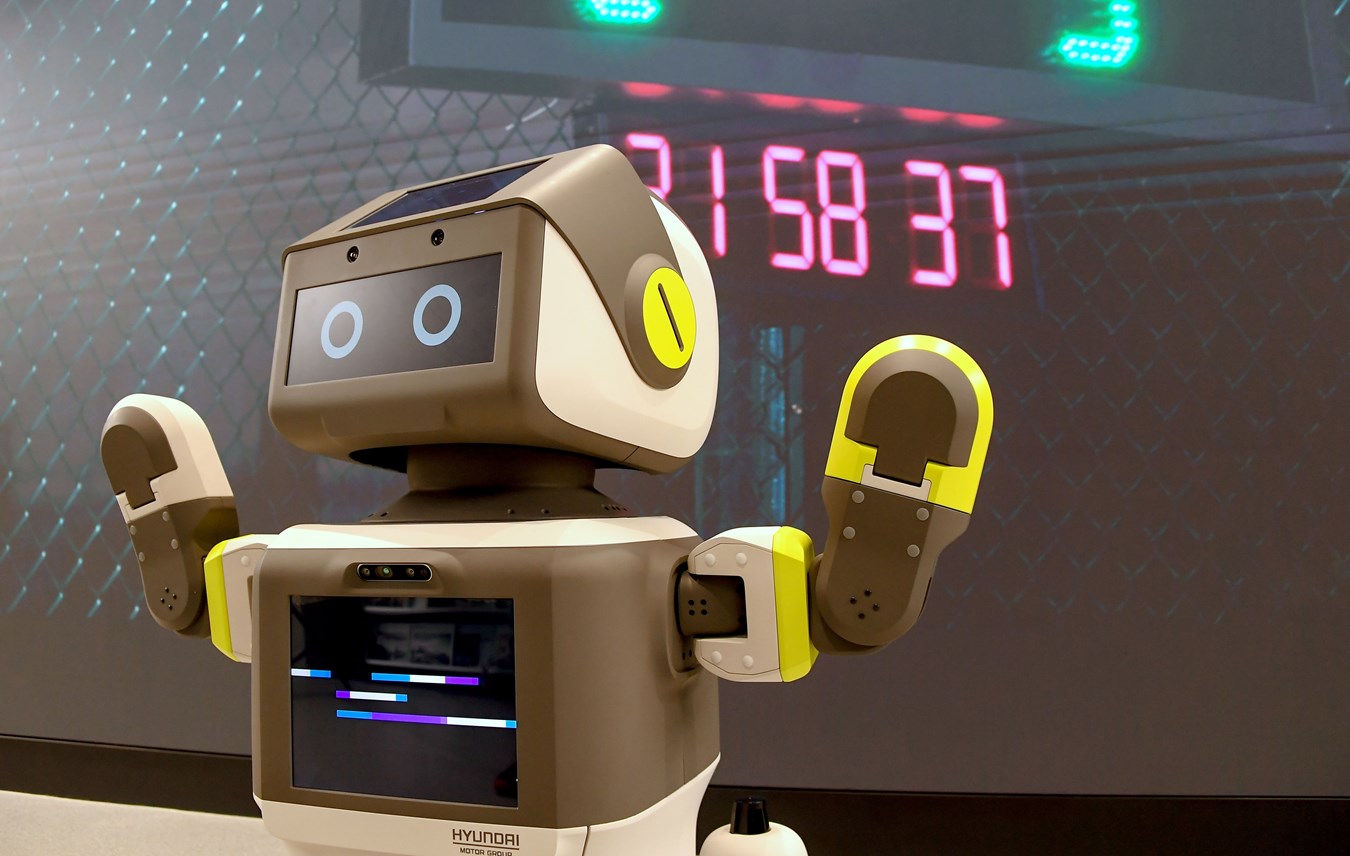 Hyundai Motor Group Introduces Advanced Humanoid Robot ‘DAL-e’ for Automated Customer Services