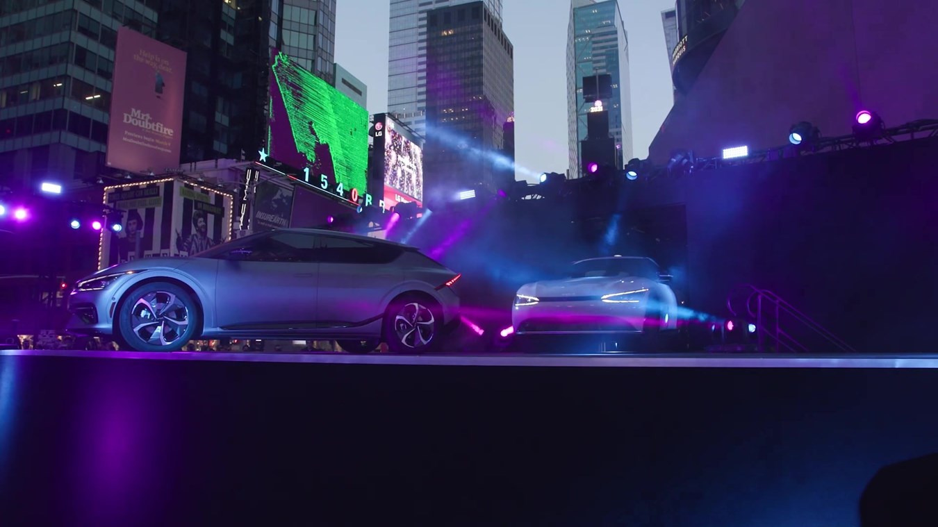Kia debuts all-new EV6 in Times Square