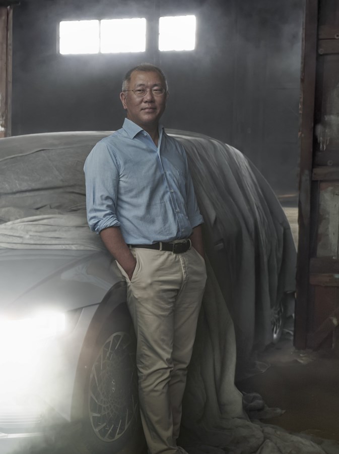 Hyundai Motor Group Executive Chair Euisun Chung Named Industry Leader in 2023 Automotive News All-Stars